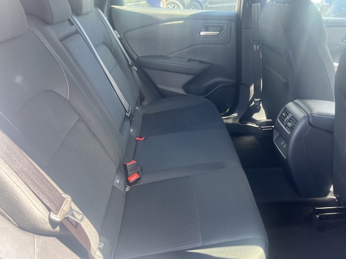 2025 Nissan QASHQAI ST-L