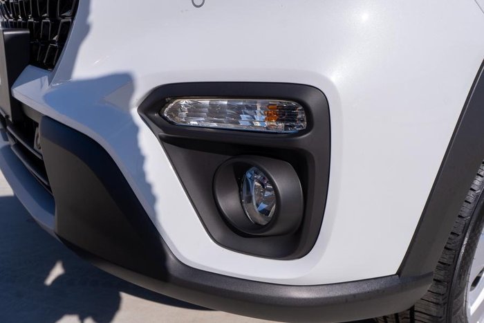 2023 Suzuki S-Cross GL+