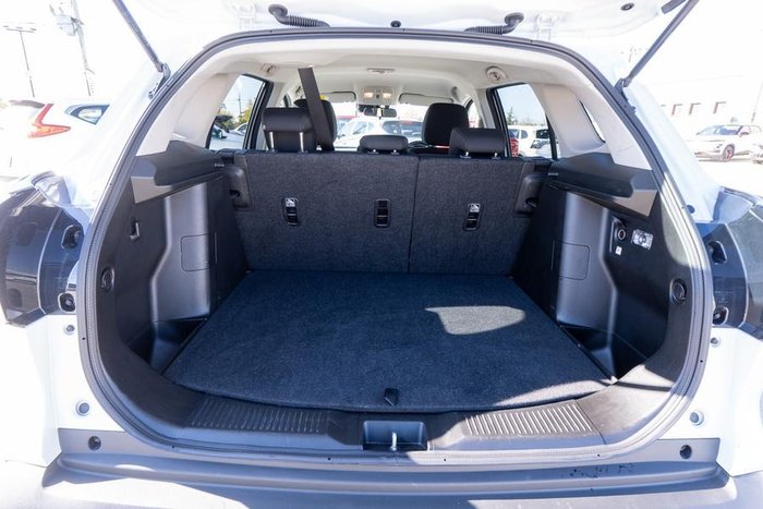 2023 Suzuki S-Cross GL+