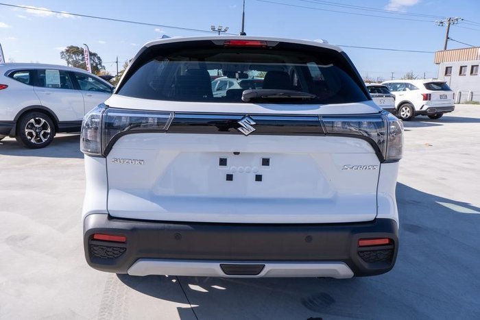 2023 Suzuki S-Cross GL+