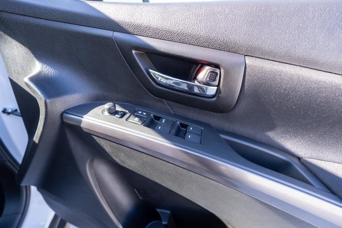 2023 Suzuki S-Cross GL+