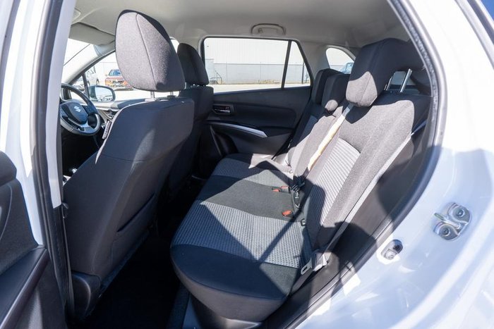 2023 Suzuki S-Cross GL+