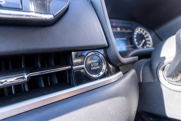 2021 Mitsubishi Outlander ES