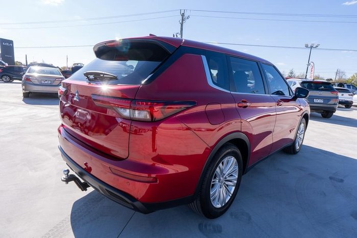 2021 Mitsubishi Outlander ES
