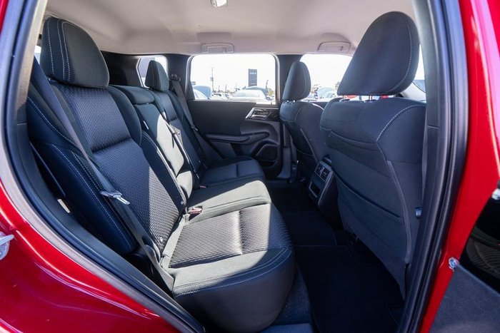 2021 Mitsubishi Outlander ES