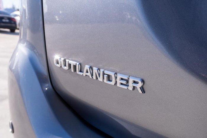 2017 Mitsubishi Outlander LS