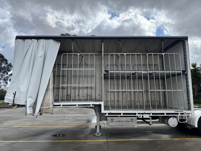 2022 Maxitrans St3 Lead A 12 Pallet Drop Deck Mezz