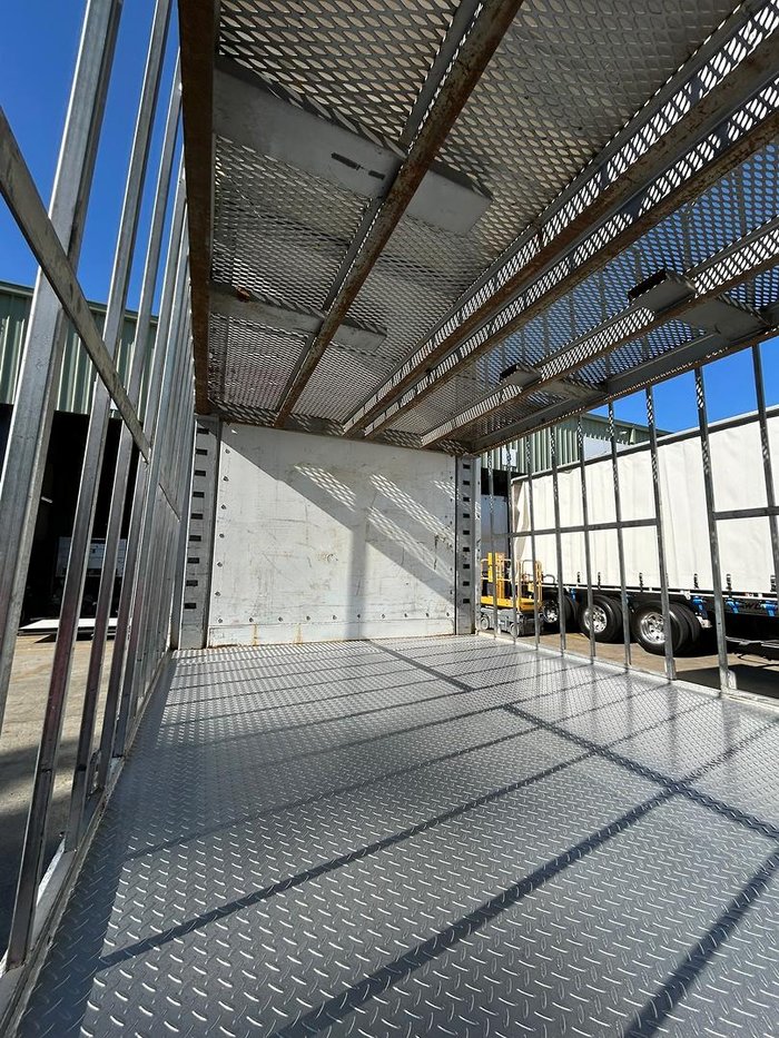 2022 Maxitrans St3 Lead A 12 Pallet Drop Deck Mezz