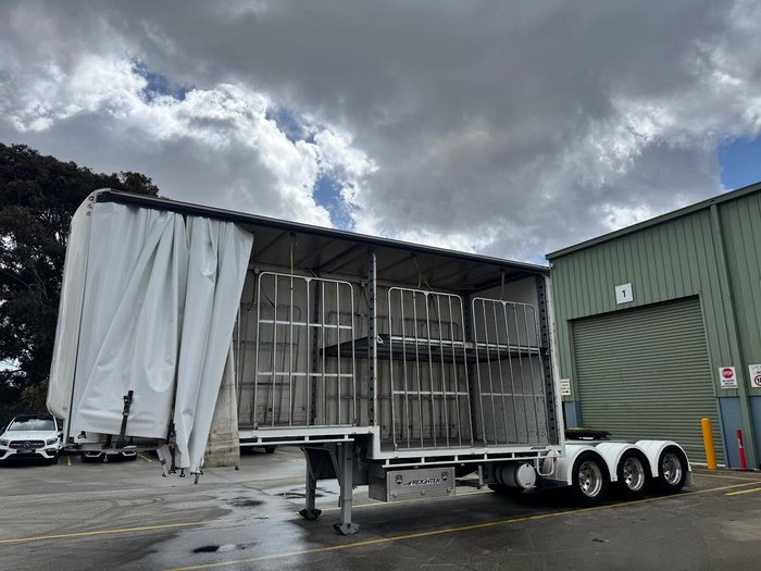 2022 Maxitrans St3 Lead A 12 Pallet Drop Deck Mezz