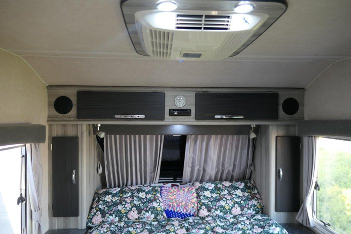 2015 Jurgens Lunagazer J2403