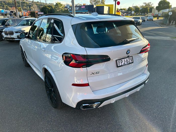 2025 BMW X5
