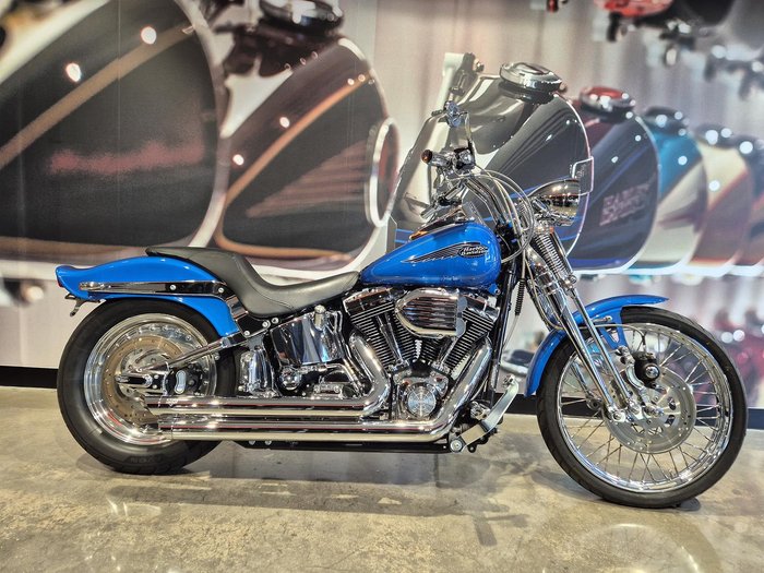 2001 Harley-Davidson Springer Softail 88 (FXSTS) Softail Blue