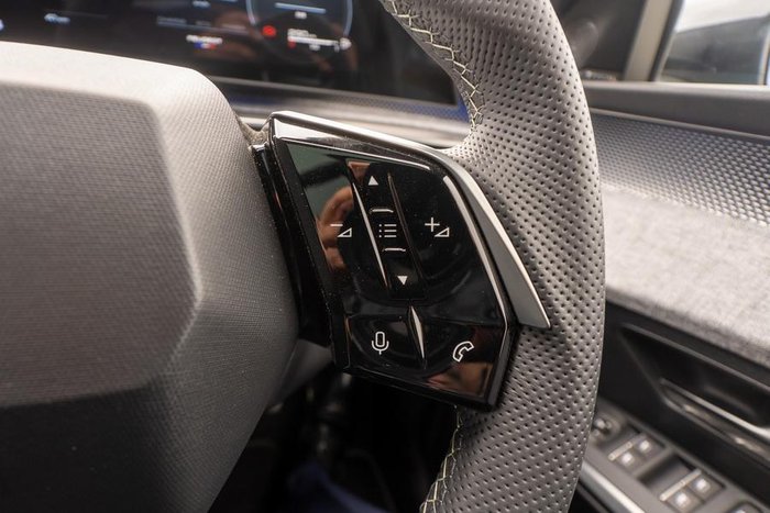 2024 Peugeot 3008 GT Premium Hybrid