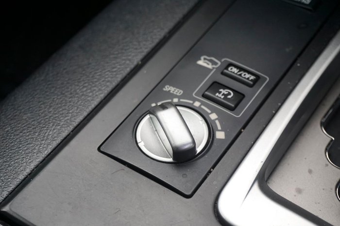 2014 Toyota Landcruiser GXL