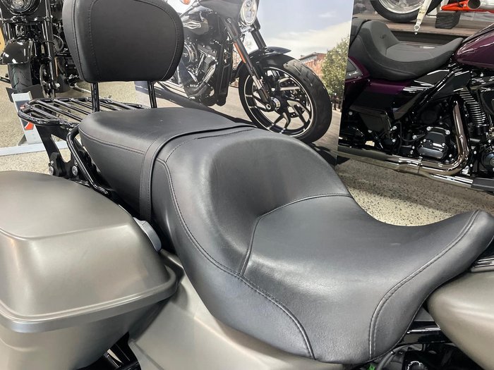 2018 Harley-Davidson Road King Special 107 (FLHRXS) Touring Grey