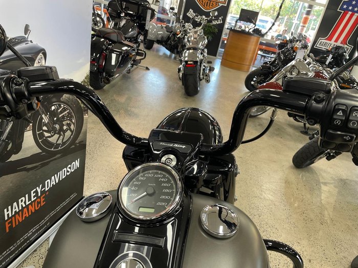 2018 Harley-Davidson Road King Special 107 (FLHRXS) Touring Grey