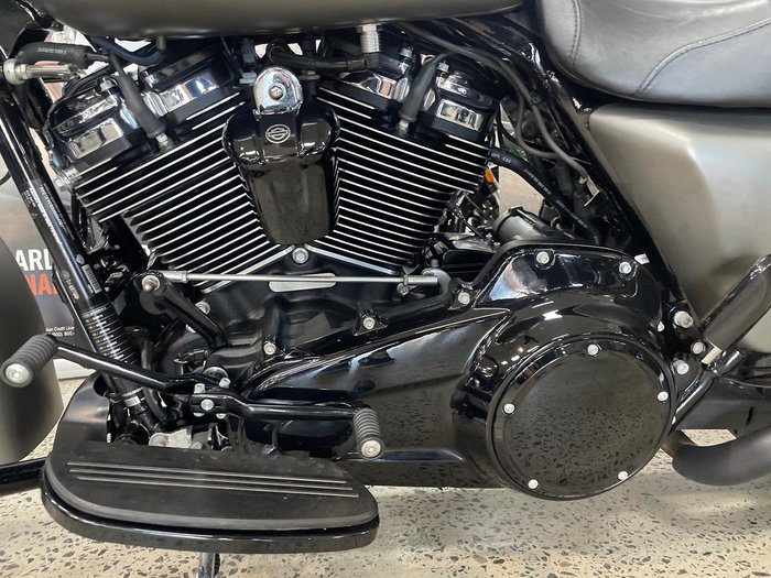 2018 Harley-Davidson Road King Special 107 (FLHRXS) Touring Grey