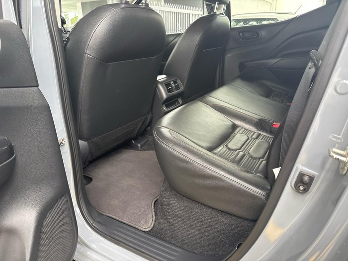 2019 Nissan Navara N-TREK