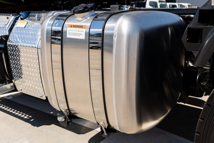 2024 Freightliner Cascadia 126 White