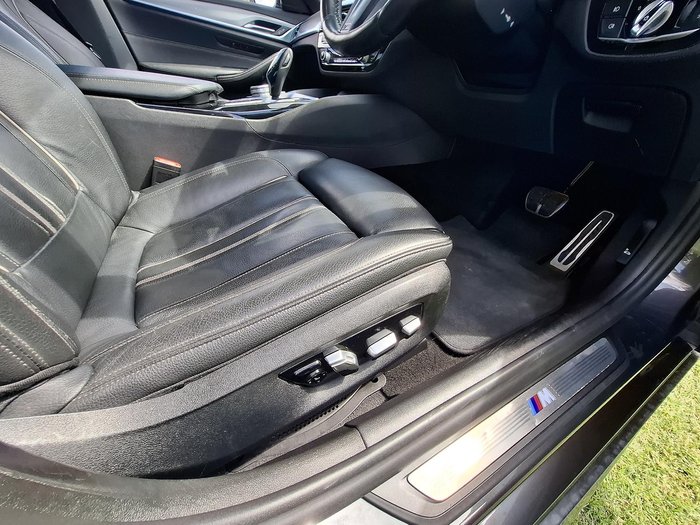 2020 BMW 5 Series 530d M Sport