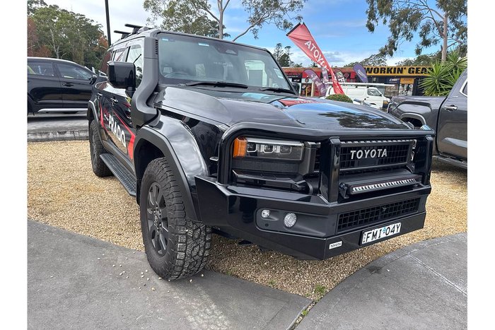 2024 Toyota Landcruiser Prado