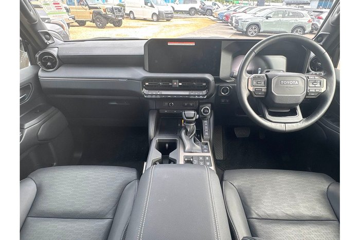 2024 Toyota Landcruiser Prado Altitude