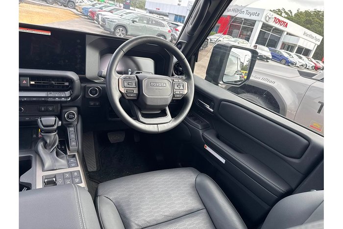 2024 Toyota Landcruiser Prado Altitude