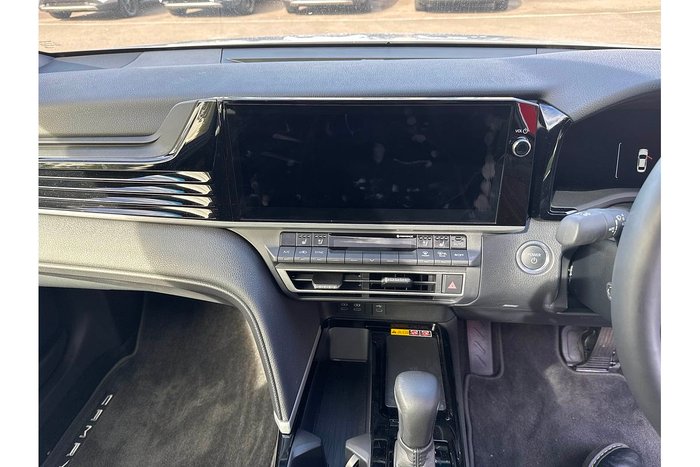 2024 Toyota Camry SL