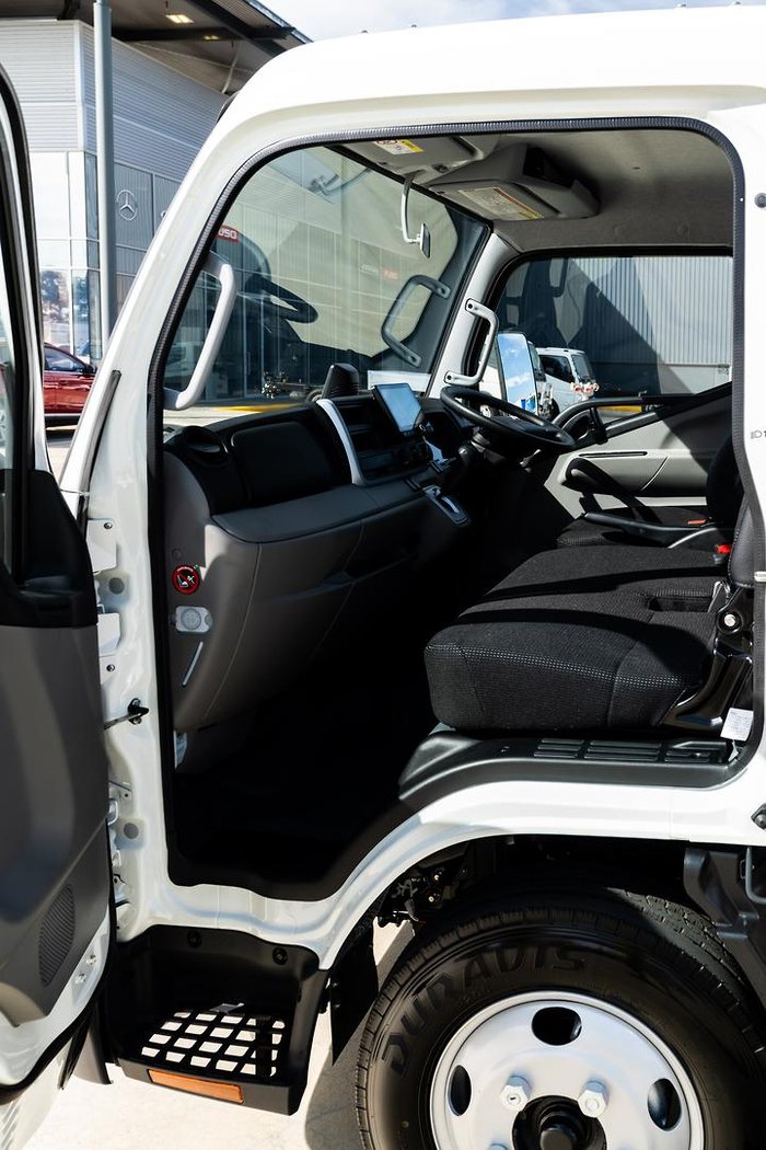 2025 Fuso Canter 515 Alloy Tray White