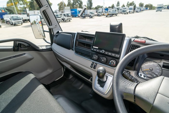 2025 Fuso Canter 515 Alloy Tray White