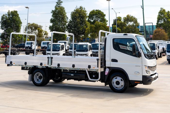 2025 Fuso Canter 515 Alloy Tray White