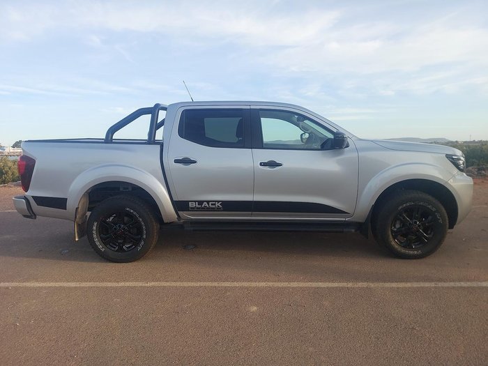 2024 Nissan Navara Black Edition