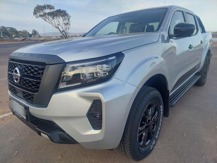 2024 Nissan Navara Black Edition