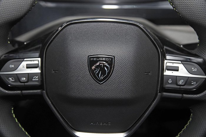 2025 Peugeot 308 GT Hybrid