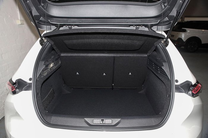 2025 Peugeot 308 GT Hybrid