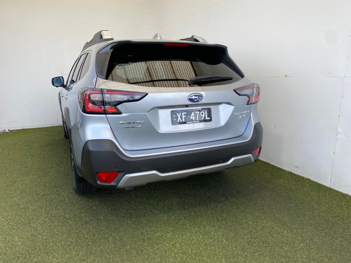2025 Subaru Outback AWD Touring XT