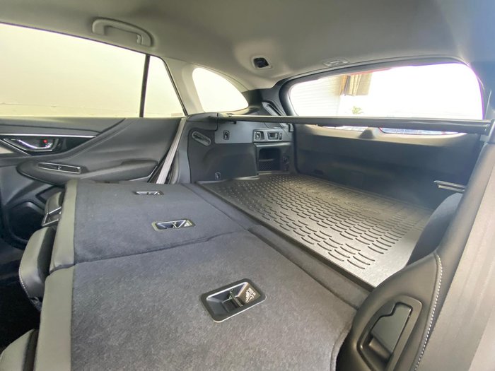 2025 Subaru Outback AWD Touring XT