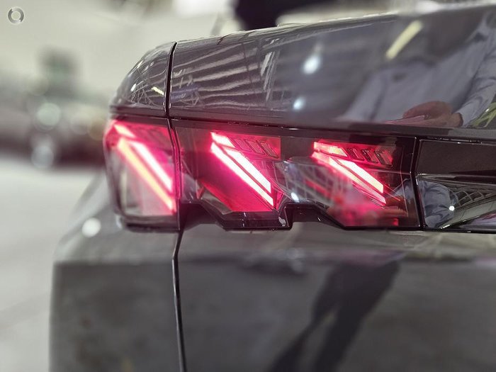 2025 Peugeot 3008 GT Premium Hybrid