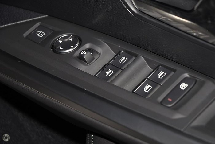 2025 Peugeot 3008 GT Premium Hybrid