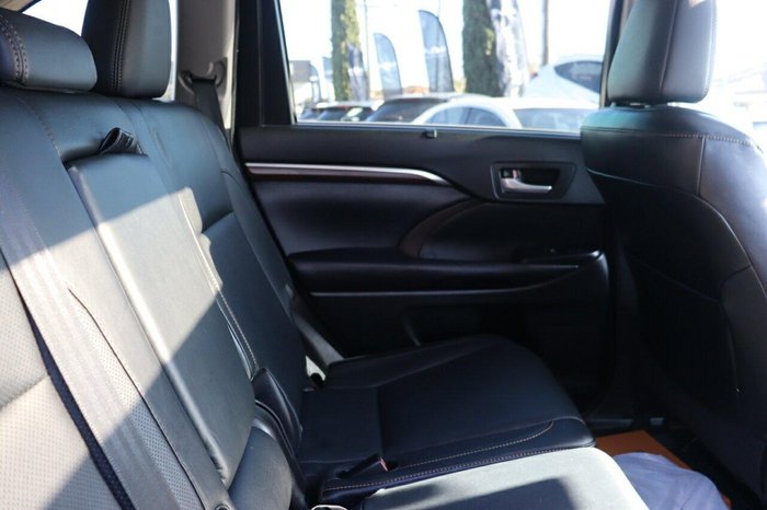 2016 Toyota Kluger Grande