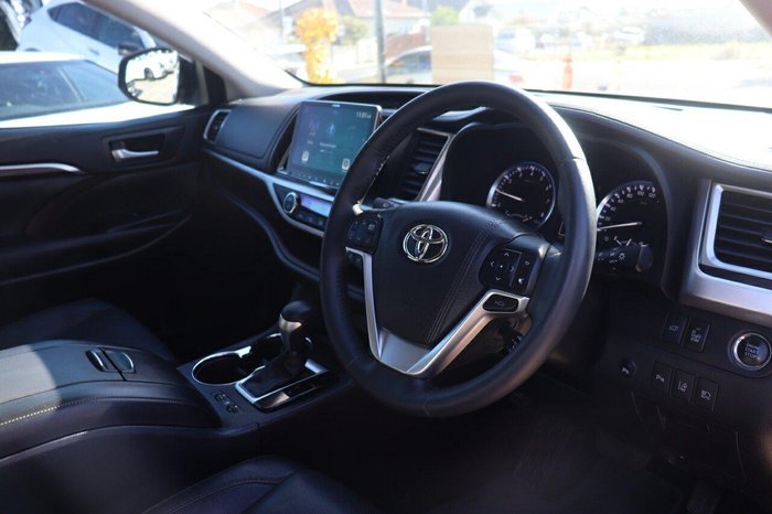 2016 Toyota Kluger Grande
