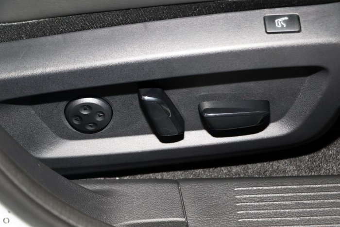 2025 Nissan QASHQAI Ti-L