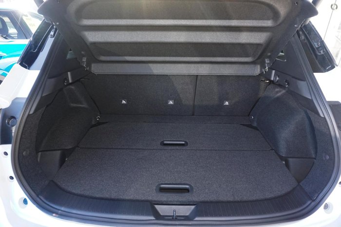 2025 Nissan QASHQAI Ti-L J12 MY25 Pearl White with Onyx Black Roof