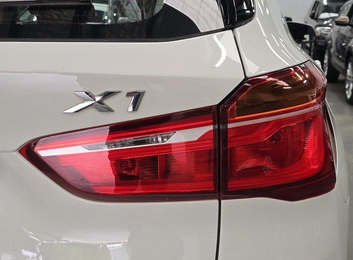 2016 BMW X1 sDrive18d F48 Alpine White
