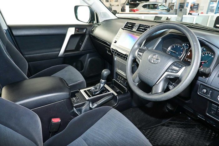 2023 Toyota Landcruiser Prado GX