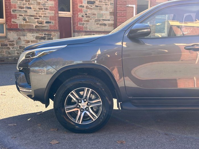 2022 Toyota Fortuner GX