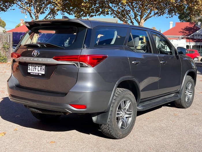 2022 Toyota Fortuner GX