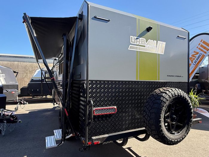 2025 Urban Caravans Xterrain 18'9 Skt Layout