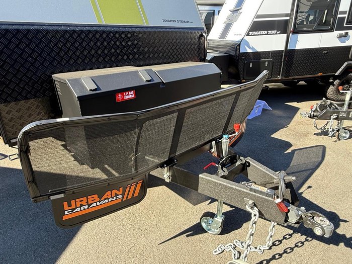 2025 Urban Caravans Xterrain 18'9 Skt Layout