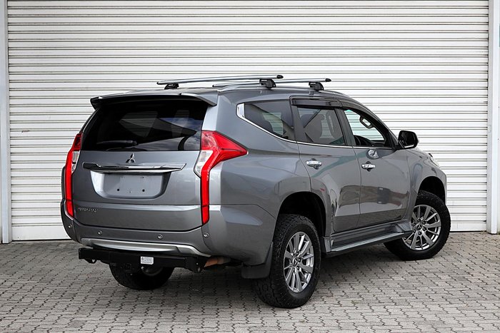 2019 Mitsubishi Pajero Sport GLX